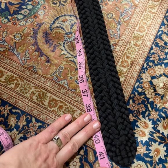 Like new J Crew woven poly Black Braided Belt size S/M. Vintage 2010. Beautiful! - Picture 8 of 8